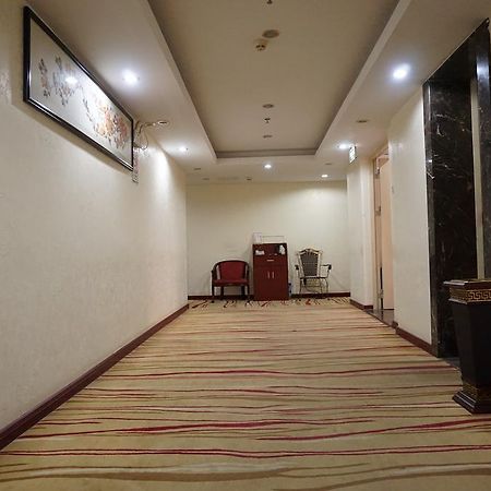 Guangdong Oversea Chinese Hotel Γκουανγκζού Εξωτερικό φωτογραφία