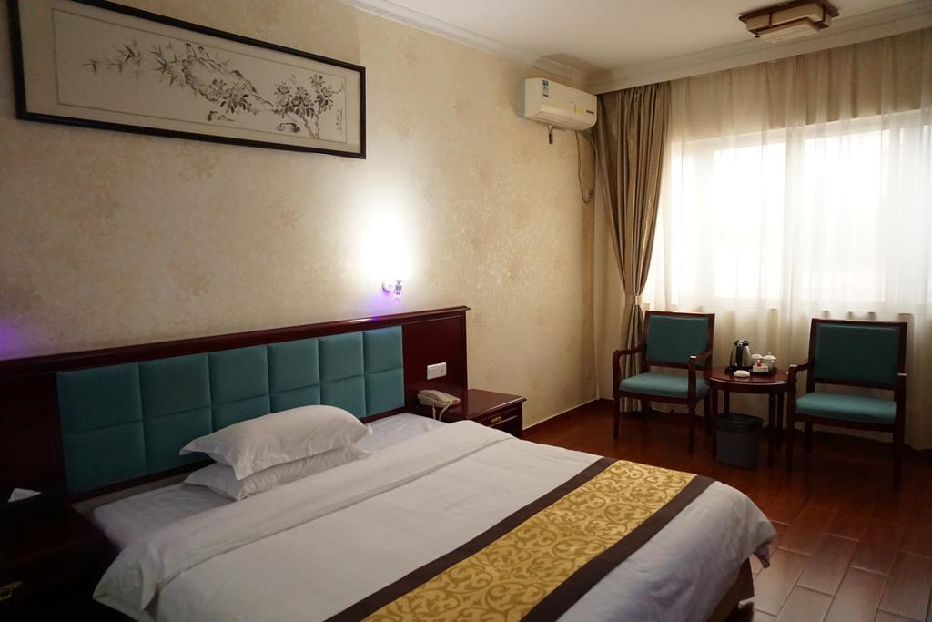 Guangdong Oversea Chinese Hotel Γκουανγκζού Εξωτερικό φωτογραφία