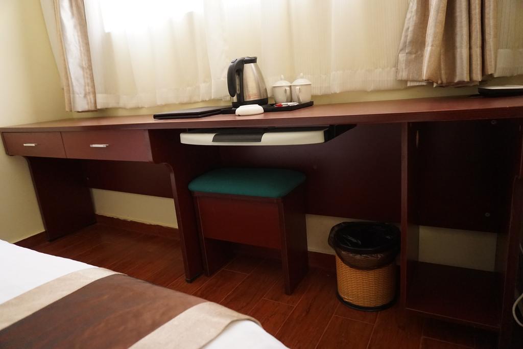 Guangdong Oversea Chinese Hotel Γκουανγκζού Δωμάτιο φωτογραφία