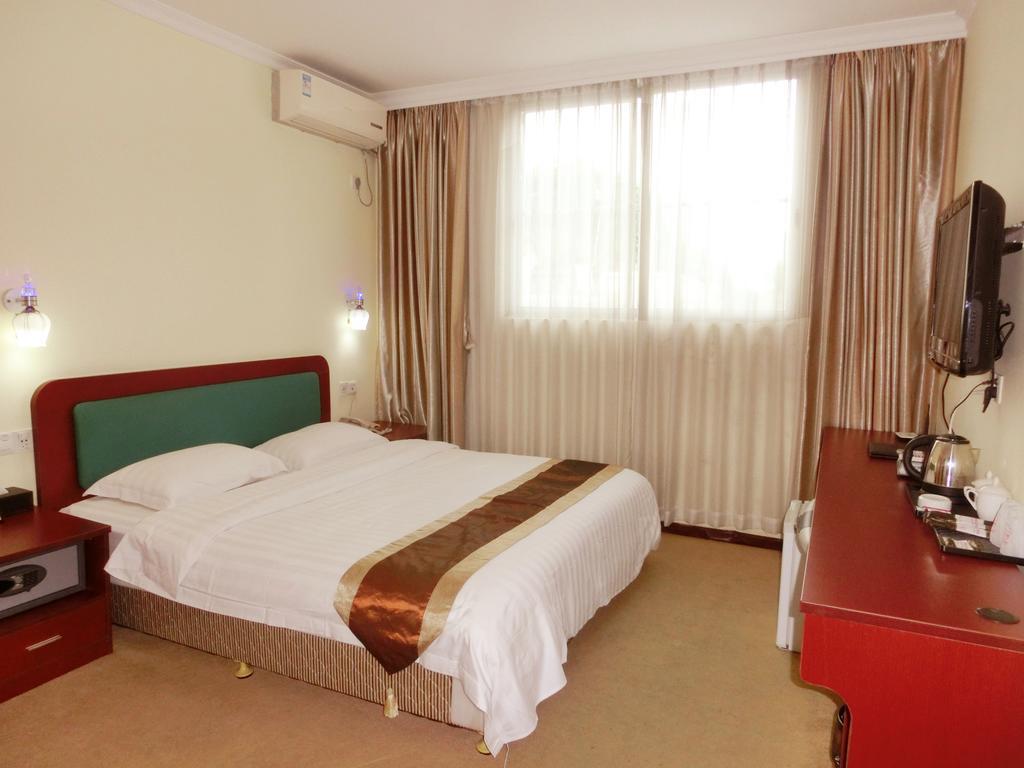 Guangdong Oversea Chinese Hotel Γκουανγκζού Εξωτερικό φωτογραφία