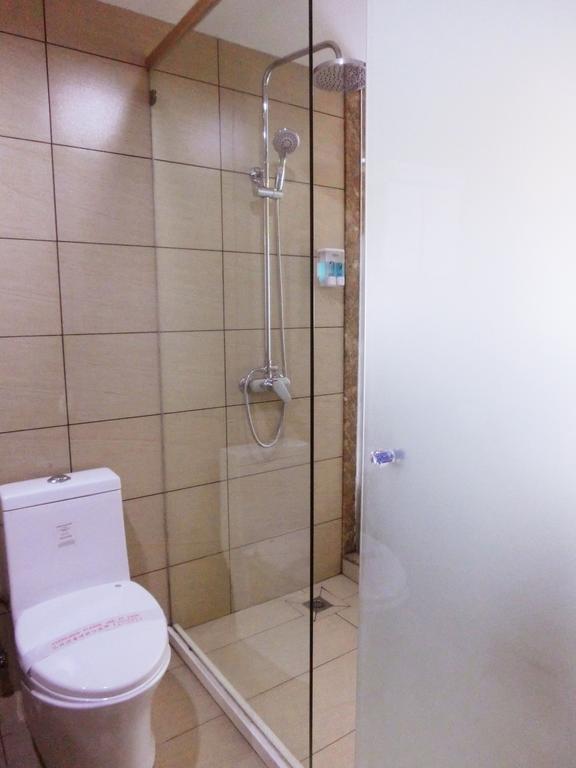 Guangdong Oversea Chinese Hotel Γκουανγκζού Εξωτερικό φωτογραφία